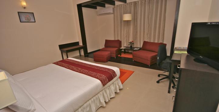 Treebo Trend Sterling Suites Inn Bangalore Buitenkant foto