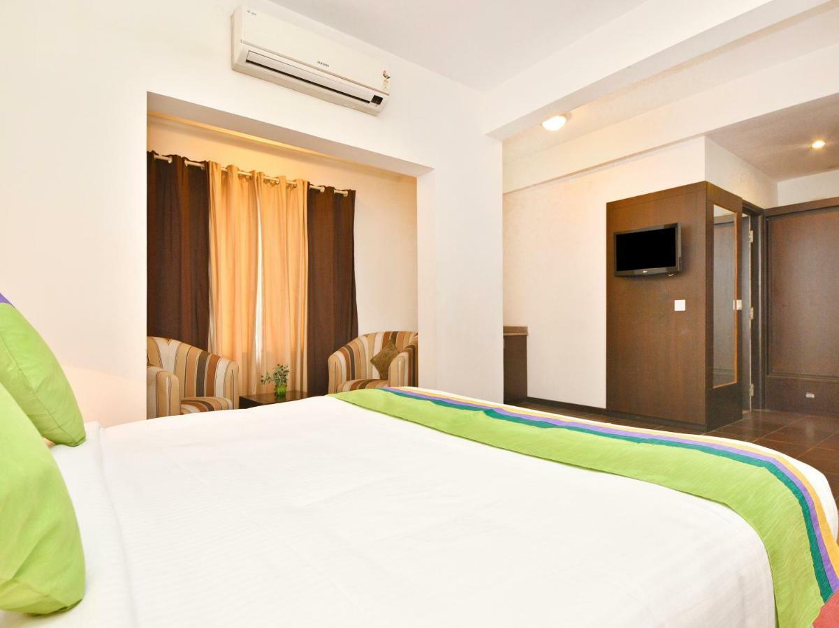Treebo Trend Sterling Suites Inn Bangalore Buitenkant foto