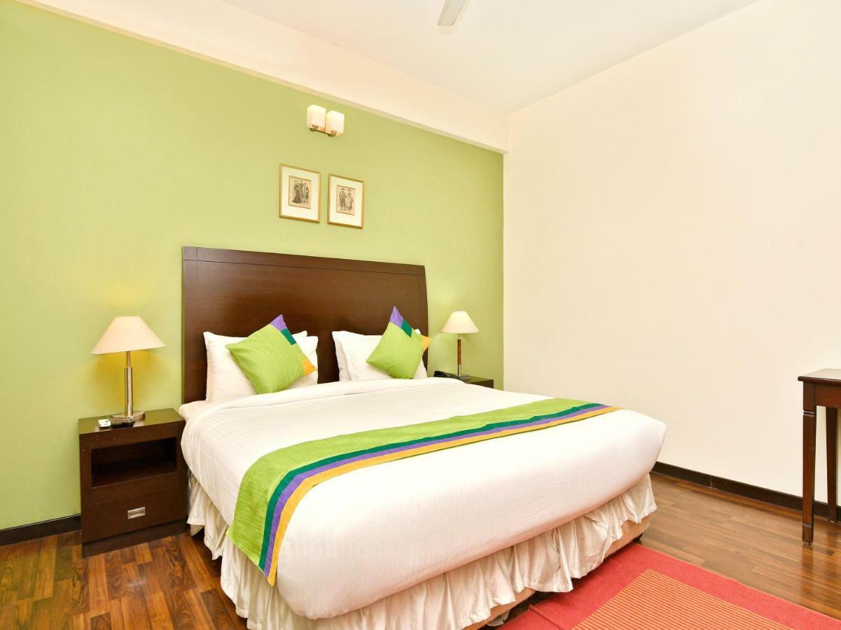 Treebo Trend Sterling Suites Inn Bangalore Buitenkant foto