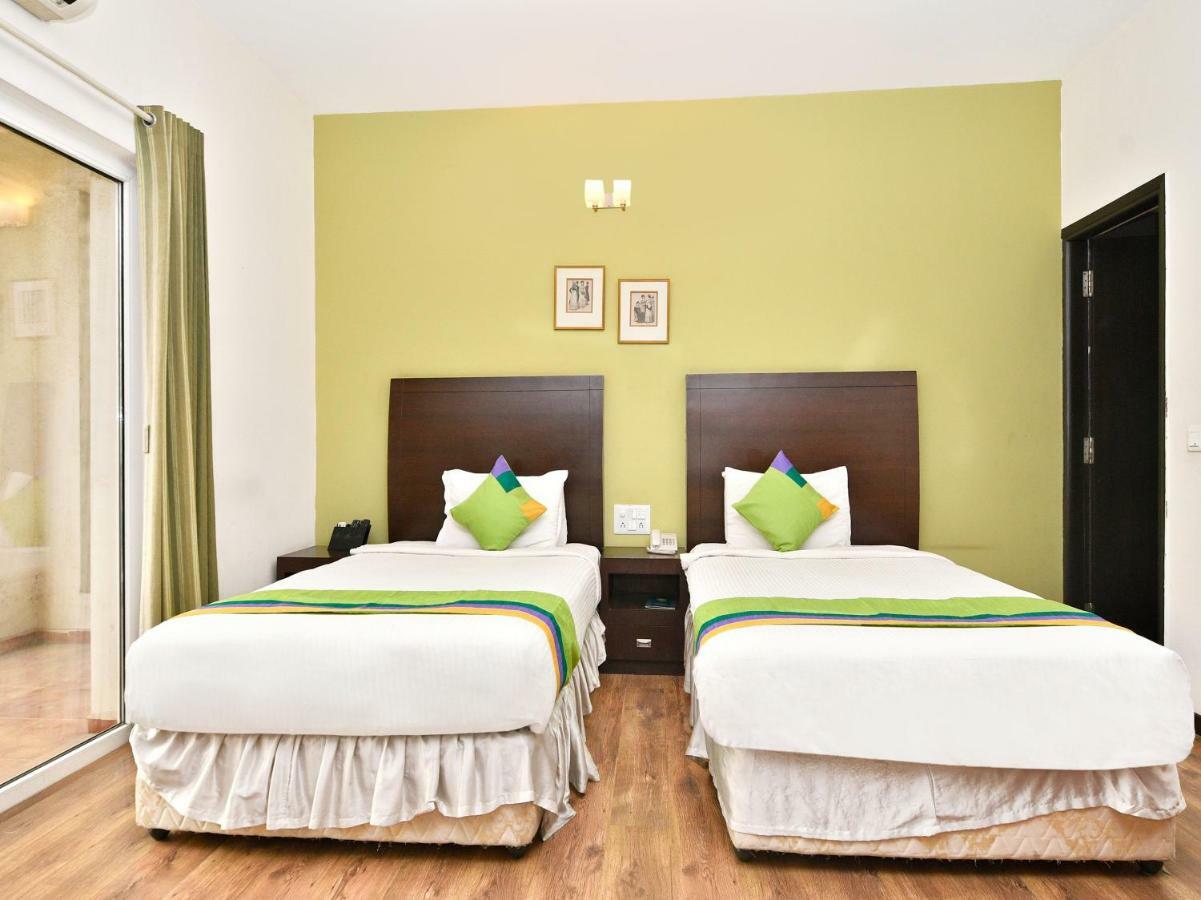 Treebo Trend Sterling Suites Inn Bangalore Buitenkant foto