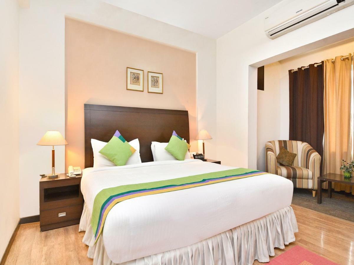 Treebo Trend Sterling Suites Inn Bangalore Buitenkant foto